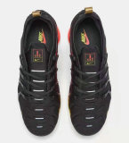 Nike Air VaporMax Plus (75)