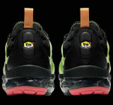 Nike Air VaporMax Plus (74)