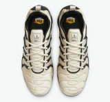 Nike Air VaporMax Plus (83)