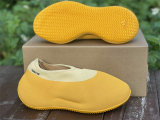Authentic Y Knit Runner “Sulfur”