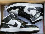 Authentic Air Jordan 1 Mid White/Black GS