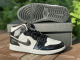 Authentic Air Jordan 1 Mid White/Black GS