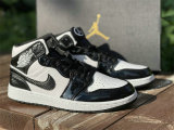 Authentic Air Jordan 1 Mid White/Black GS