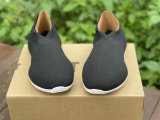 Authentic Y Knit Runner Black