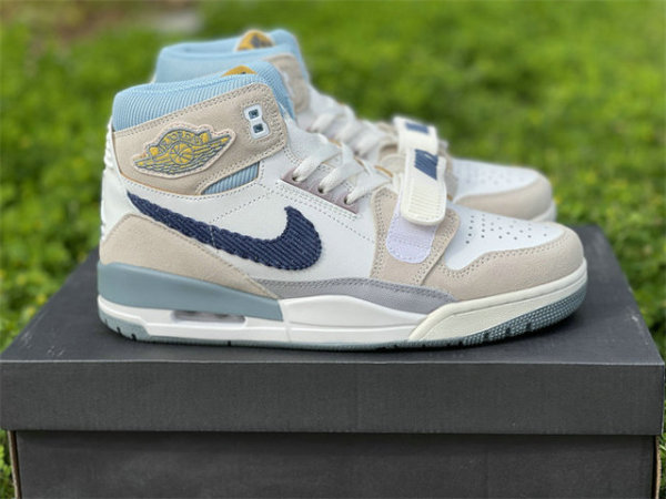 Authentic Air Jordan Legacy 312 GS Summit White/Mystic-Navy Sail