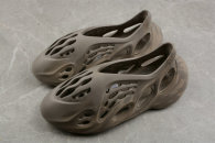Authentic Y Foam Runner “Stone Sage”