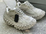 Balenciaga Triple s Clear Sole Grey