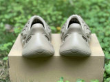 Authentic Y Foam Runner（12）
