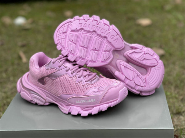 Balenciaga Track 3.0 Sneaker (9)