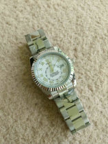 Rolex Watches (1246) Rolex Watches (1246)