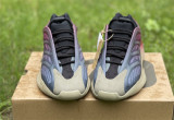 Authentic Y 700 V3 “Fade Carbon”