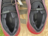 Authentic Y 700 V3 “Fade Carbon”