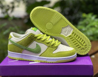Authentic Nike SB Dunk Low “Green Apple”