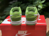 Authentic Nike Dunk Low Green/White