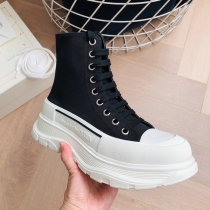Alexander McQueen Boots (197) Alexander McQueen Boots (197)