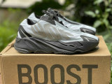 Authentic Y 700 MNVN “Blue Tint”