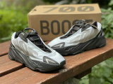 Authentic Y 700 MNVN “Blue Tint”