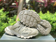 Balenciaga Track 3.0 Sneaker (20)