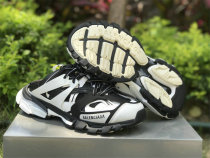 Balenciaga Track 3.0 Sneaker (21)