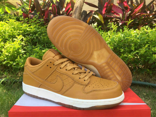 Authentic Nike Dunk Low White/Light Brown