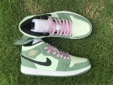 Authentic Air Jordan 1 Mid GS “Dutch Green”