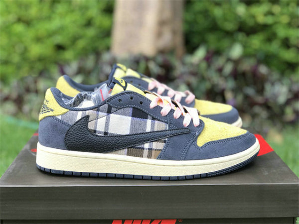 Authentic Travis Scott x Air Jordan 1 Low Pink/Yellow/White/Blue GS