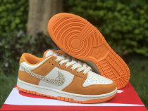 Authentic Nike Dunk Low Safari Swoosh “Kumquat” Authentic Nike Dunk Low Safari Swoosh “Kumquat”