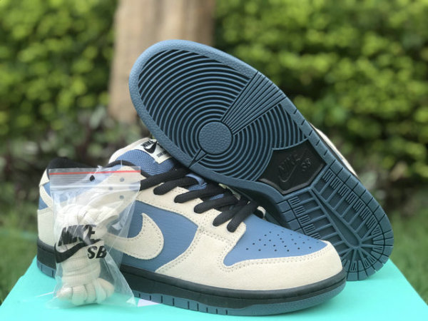 Authentic Nike Dunk Low Light Cream