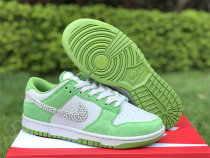 Authentic Nike Dunk Low Safari Swoosh “Chlorophyll” Authentic Nike Dunk Low Safari Swoosh “Chlorophyll”