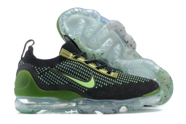 Air VaporMax 2021 Flyknit Women (32)