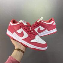 Nike Dunk SB Low (60) Nike Dunk SB Low (60)