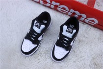 Nike Dunk SB Low (58) Nike Dunk SB Low (58)