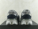 Authentic New Balance 9060 (20)