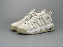 Nike Air More Uptempo (49) Nike Air More Uptempo (49)