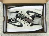 Authentic Air Jordan 1 Low GS Black/Grey