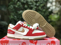 Authentic Nike SB Dunk Low Merry Christmas/Milu Deer