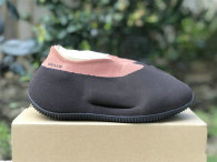 Authentic Y Knit Runner “Stone Carbon”