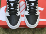 Authentic Nike Dunk Low Black/Red/White