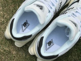 Authentic New Balance 9060 (26)