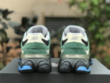 Authentic New Balance 9060 (30)