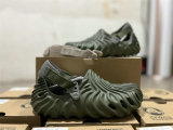 Cross Slipper (10)