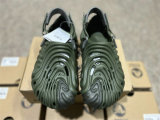 Cross Slipper (10)