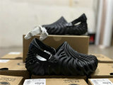 Cross Slipper (4)