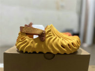 Cross Slipper (8)