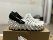 Cross Slipper (7) Cross Slipper (7)