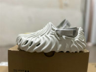 Cross Slipper (5)
