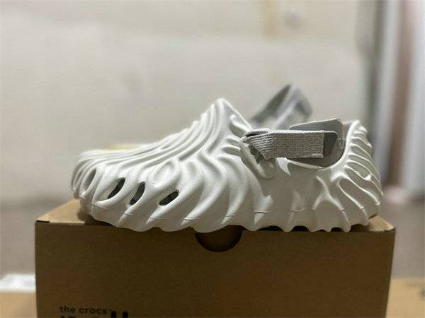 Cross Slipper (5)
