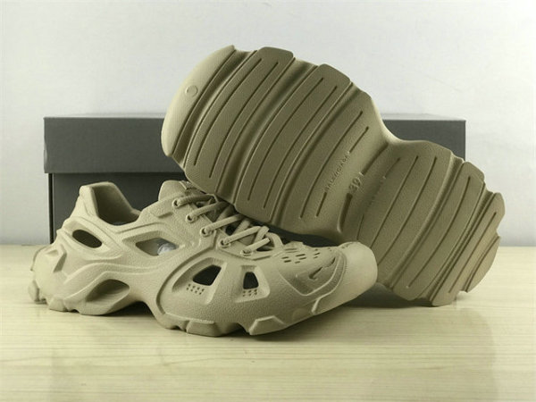Balenciaga Slipper (4)
