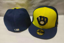 Milwaukee Brewers hat (9) Milwaukee Brewers hat (9)