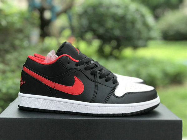 Authentic Air Jordan 1 Low GS “White Toe”